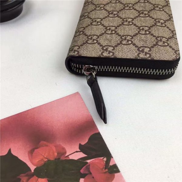 Gucci GG Supreme Zip Around Wallet Snake Print - Image 5