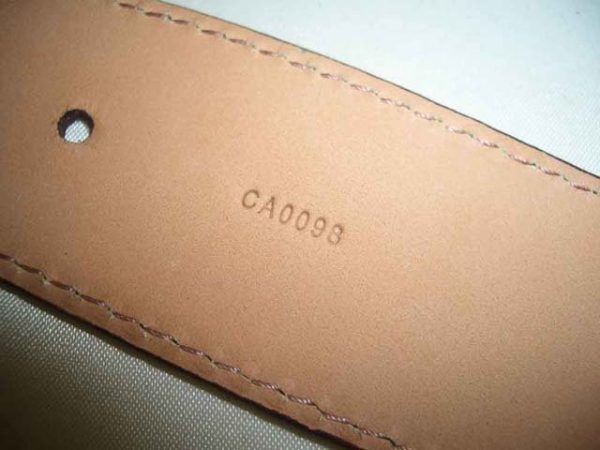 Louis Vuitton LV Initials Belt w/ Gold - Image 5
