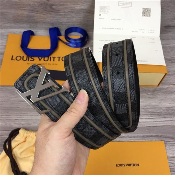 Louis Vuitton LV Initiales Belt 40mm