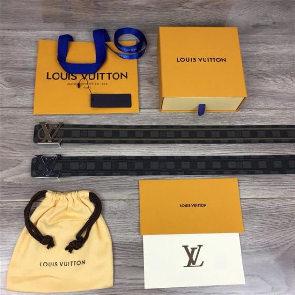 Louis Vuitton LV Initiales Belt 40mm - Image 12