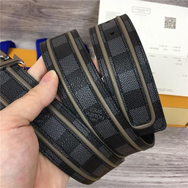 Louis Vuitton LV Initiales Belt 40mm - Image 8