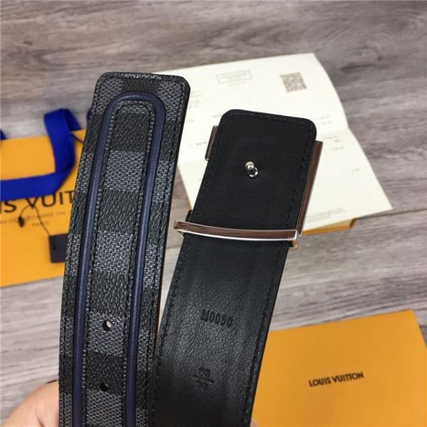 Louis Vuitton LV Initiales Belt 40mm - Image 9