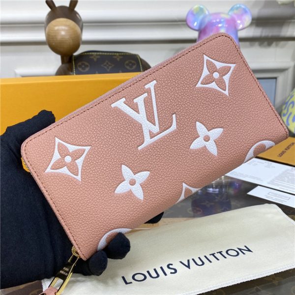 Louis Vuitton Zippy Wallet Pink/Cream - Image 3