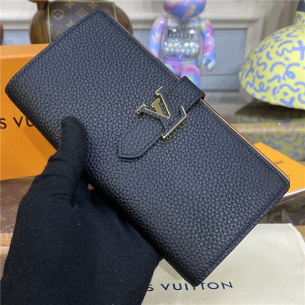 Louis Vuitton Vertical Wallet Black - Image 3