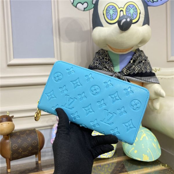 Louis Vuitton Zippy Wallet Turquoise - Image 3