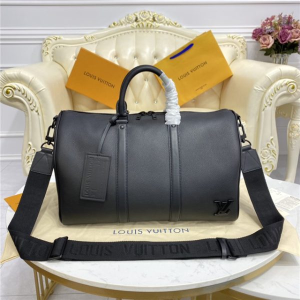 Louis Vuitton Keepall Bandouliere 40 M57088