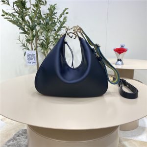 Gucci Attache Large Shoulder Bag 702823 Black Leather