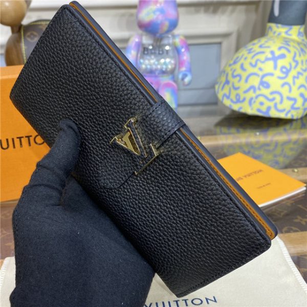 Louis Vuitton Vertical Wallet Black - Image 5