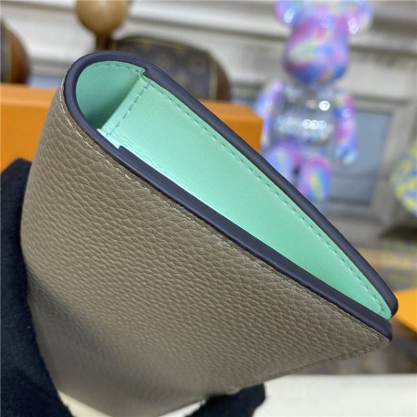 Louis Vuitton Vertical Wallet Pebble - Image 7