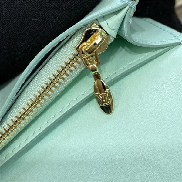 Louis Vuitton Vertical Wallet Pebble - Image 8