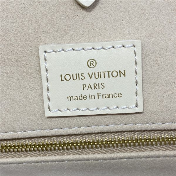 Louis Vuitton OnTheGo MM Creme/Rose Trianon - Image 9