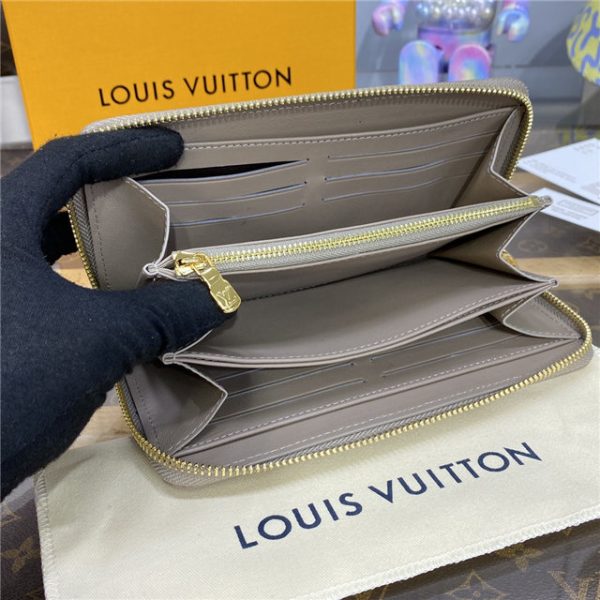 Louis Vuitton Zippy Wallet Taupe - Image 10