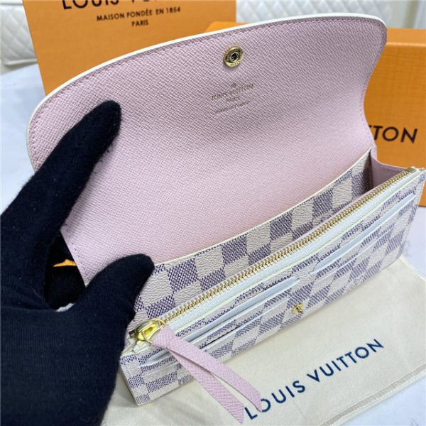 Louis Vuitton Emilie Wallet - Image 10