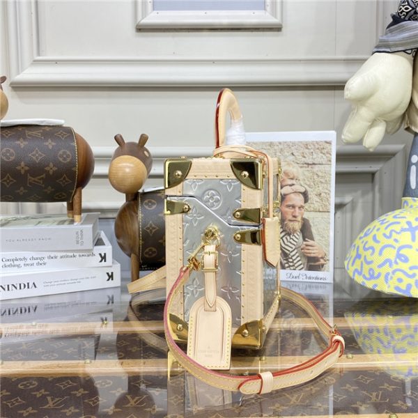 Louis Vuitton Camera Box - Image 4
