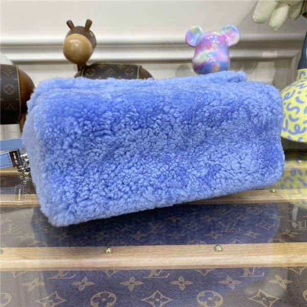 Louis Vuitton Twist MM Jean Blue - Image 5