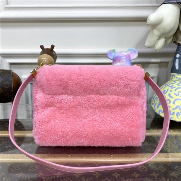 Louis Vuitton Twist MM Pink - Image 5