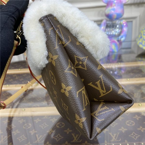 Louis Vuitton Locky BB Cozygram Monogram - Image 6