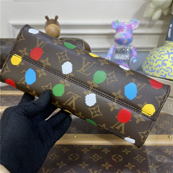 Louis Vuitton LV x YK OnTheGo PM​ Monogram - Image 5