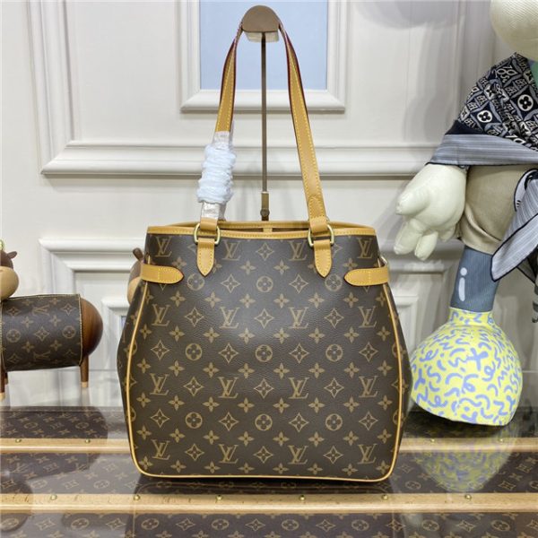 Louis Vuitton Batignolles Vertical MM Monogram - Image 4