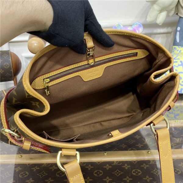 Louis Vuitton Batignolles Vertical MM Monogram - Image 10