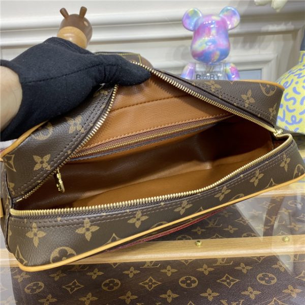 Louis Vuitton Trocadero GM 30 Monogram - Image 10