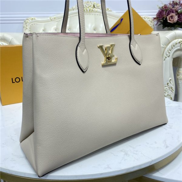 Louis Vuitton Lockme Shopper Greige - Image 7