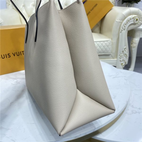 Louis Vuitton Lockme Shopper Greige - Image 8