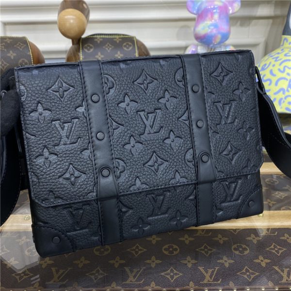 Louis Vuitton Trunk Messenger Taurillon Monogram Leather - Image 6