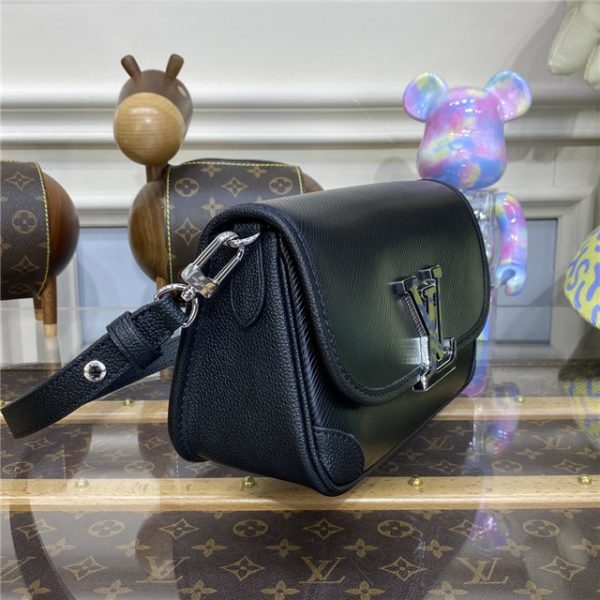 Louis Vuitton Buci Epi Leather Crossbody (Black) - Image 6