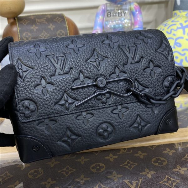 Louis Vuitton Steamer Wearable Wallet Taurillon Monogram - Image 6
