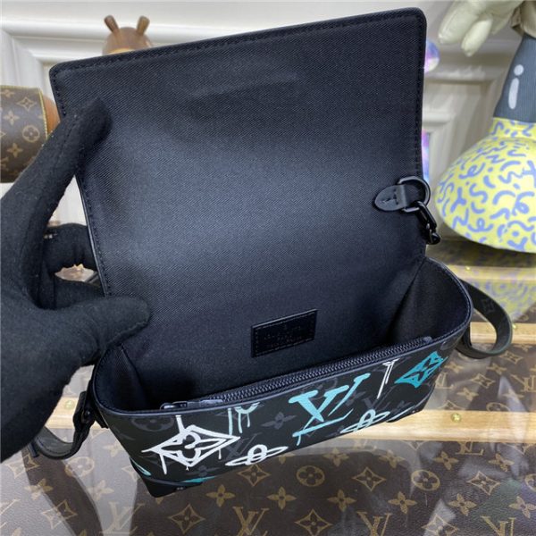 Louis Vuitton Steamer Wearable Wallet Monogram - Image 10