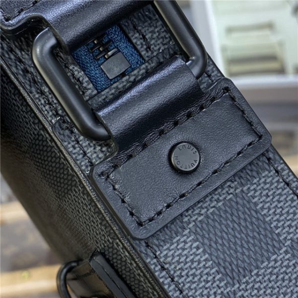 Louis Vuitton Alpha Messenger Damier Graphite Canvas - Image 10