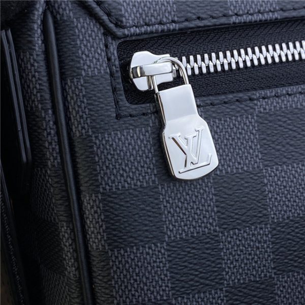 Louis Vuitton District PM Messenger Damier Graphite Canvas - Image 9